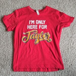 Kids Red Short-Sleeve Graphic Tee - "I'm Only Here For Taylor"